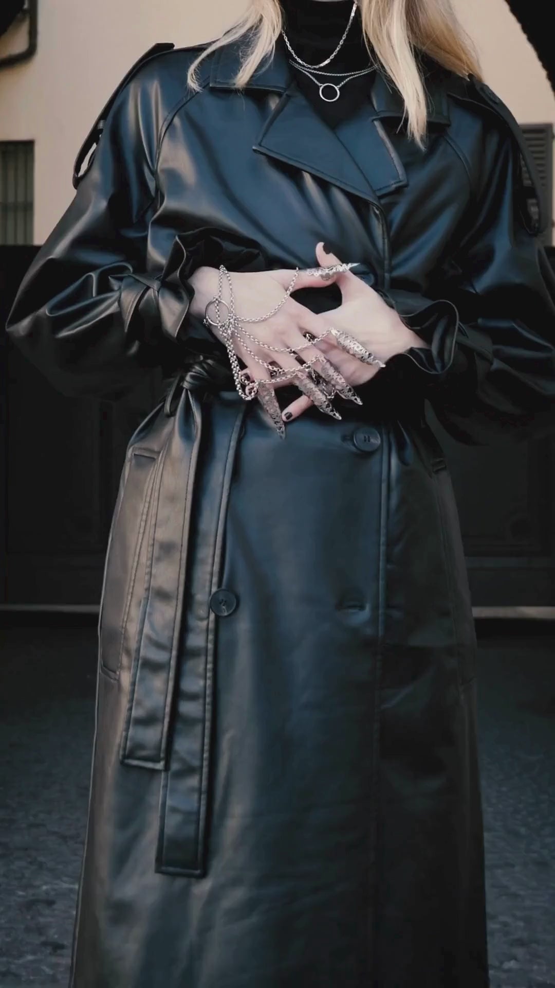 Hoop Minimal Necklace ETESIAN