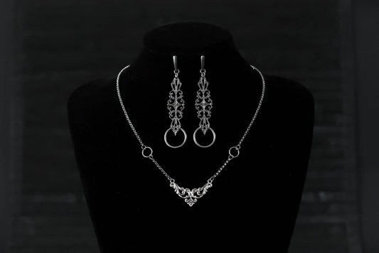 Which are the best goth jewelry gift ideas for Christmas?