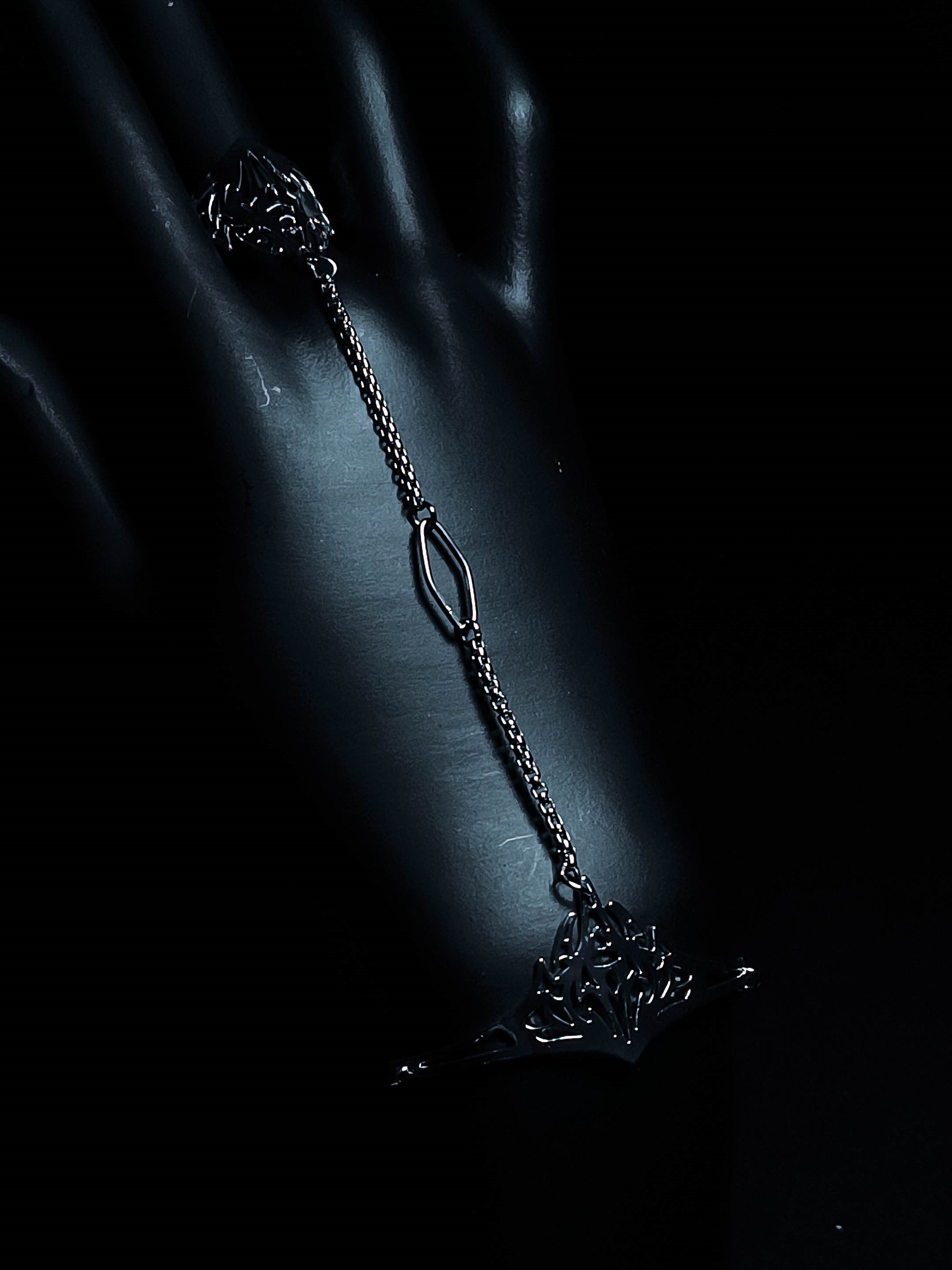 Elegante bracciale a catena per mano STELLUNE in stile fantascientifico
