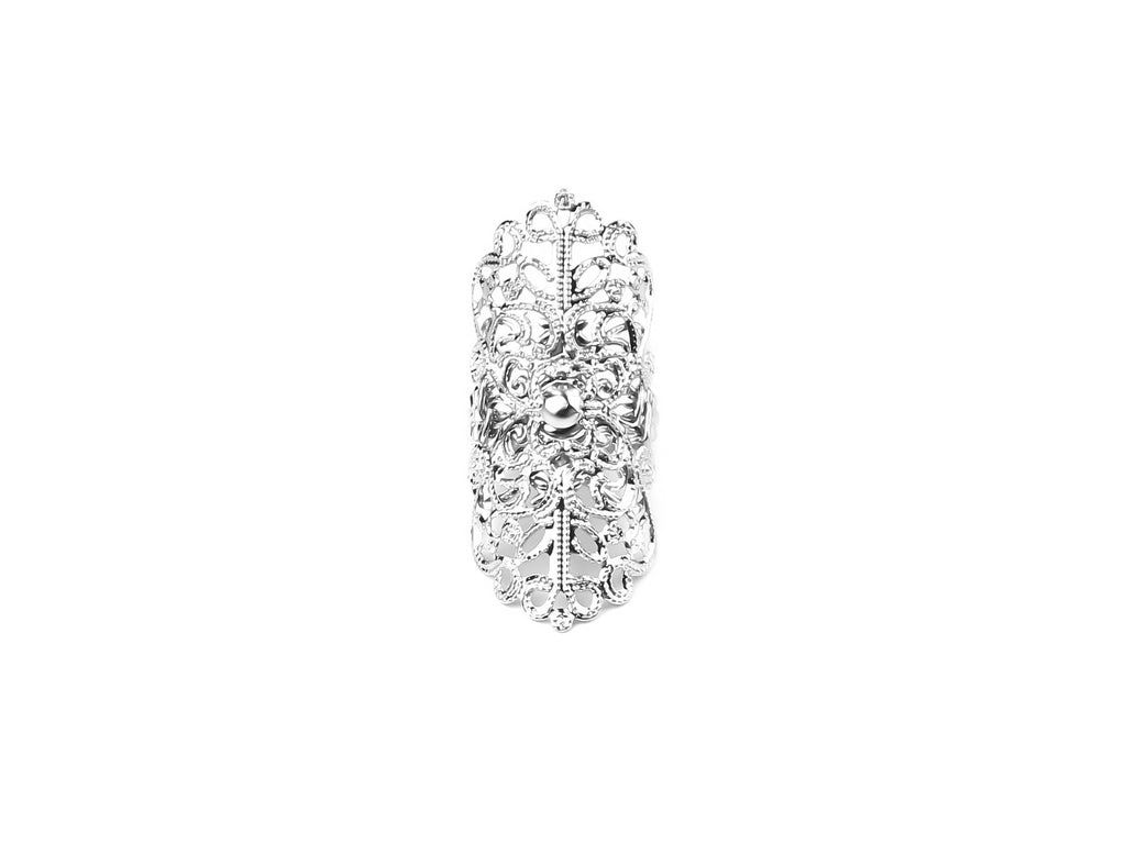 An intricate oval gothic ring from Myril Jewels is presented, exuding neo-gothic elegance. The ring's detailed pattern is perfect for those seeking bold, Halloween or festival jewelry with a dark, avant-garde twist. This piece, ideal for everyday wear or as a standout accessory for drag queens, is a superb gift for the goth girlfriend or friends who favor whimsigoth and witchcore aesthetics.