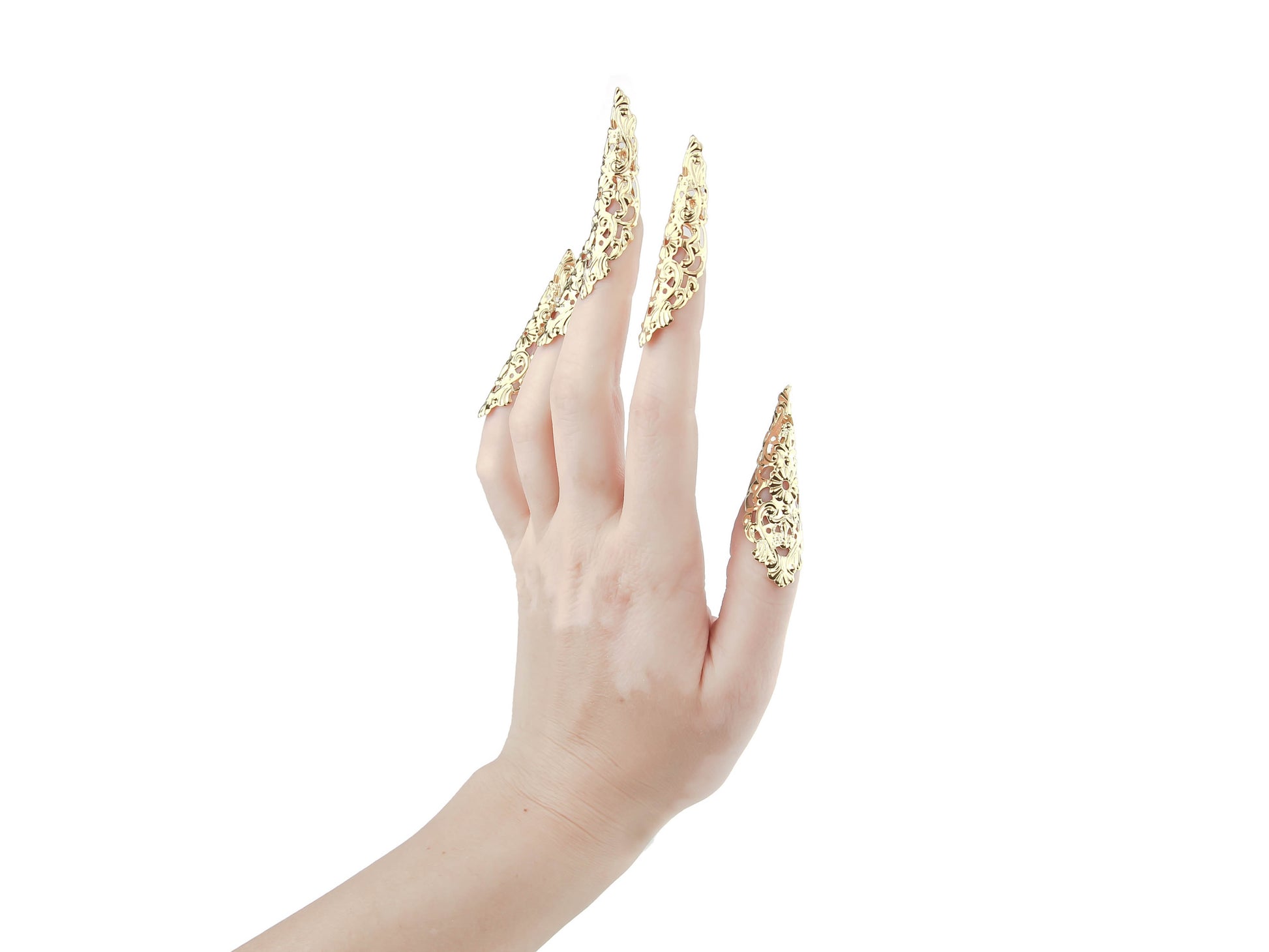 Delicate yet daring, these gothic gold nail jewels by Myril Jewels, known as claws, radiate a bold neo-gothic charm. Perfect for Halloween, punk fashion, or whimsigoth enthusiasts, these unique pieces are ideal for daily wear, rave parties, or festivals. They make a striking gift for the goth girlfriend or anyone who loves standout, handcrafted jewelry.