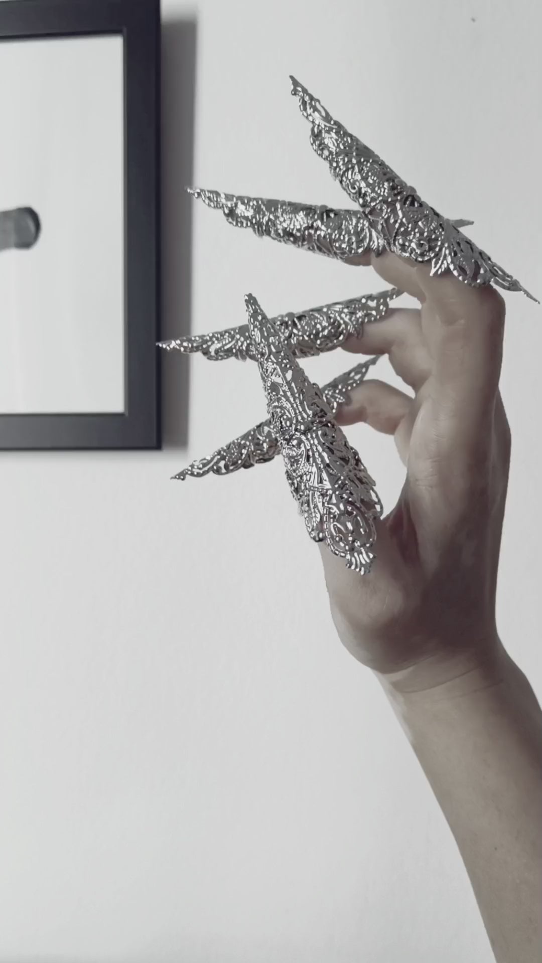 Nail Claw Rings SILVIA - MYRIL JEWELS – Myril Jewels