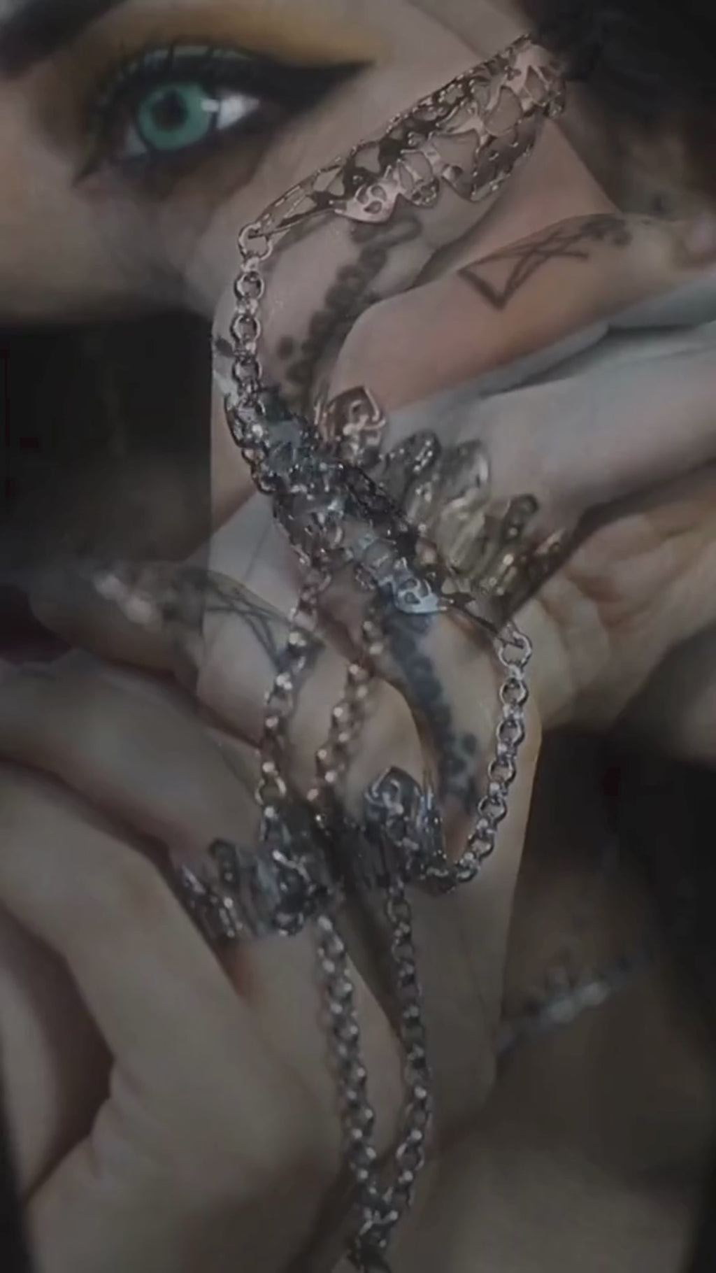 Double Ring with Claw TRINITY