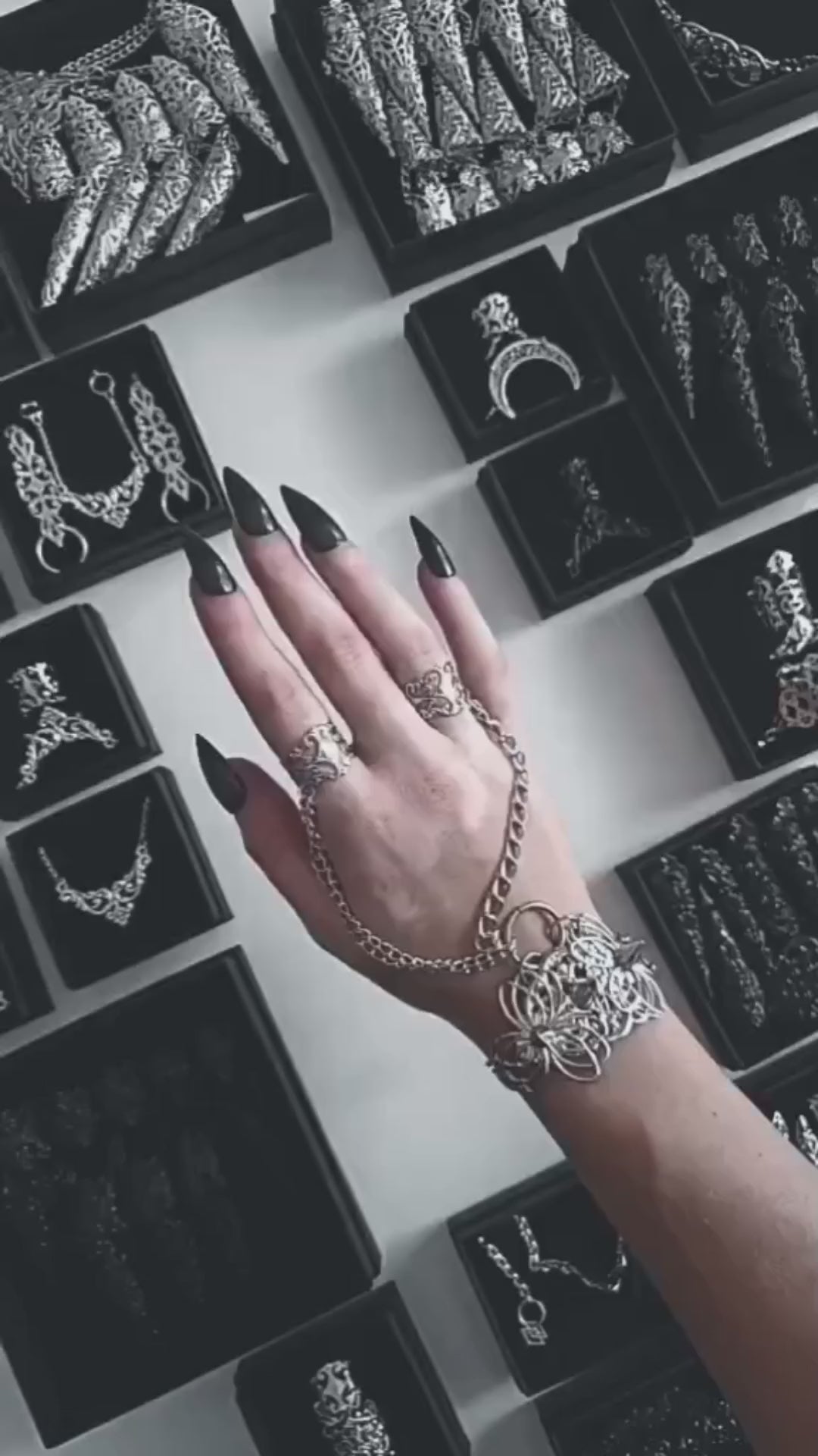 Bracciale a catena con anelli ANDHI