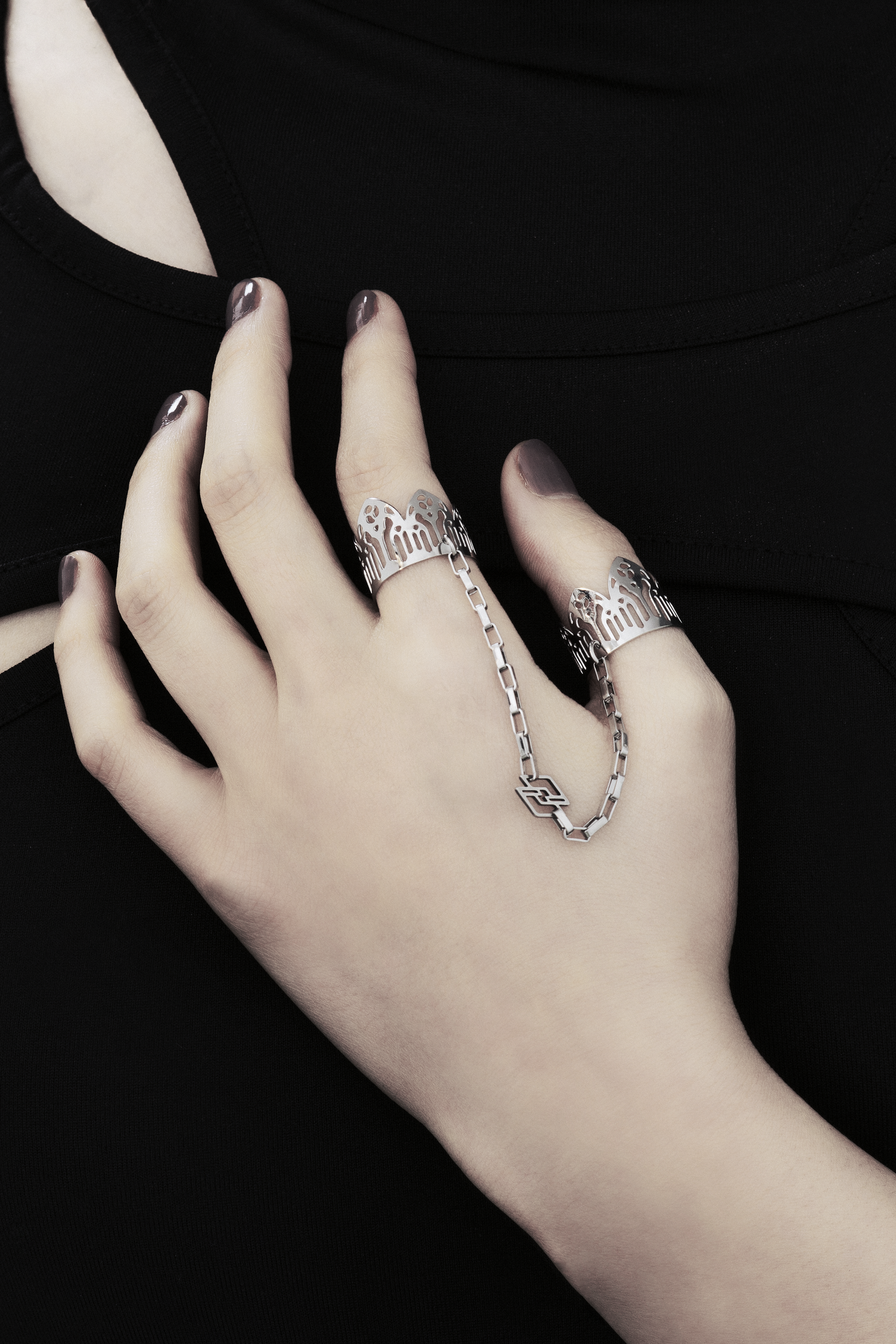 Gothic Double Ring JINX