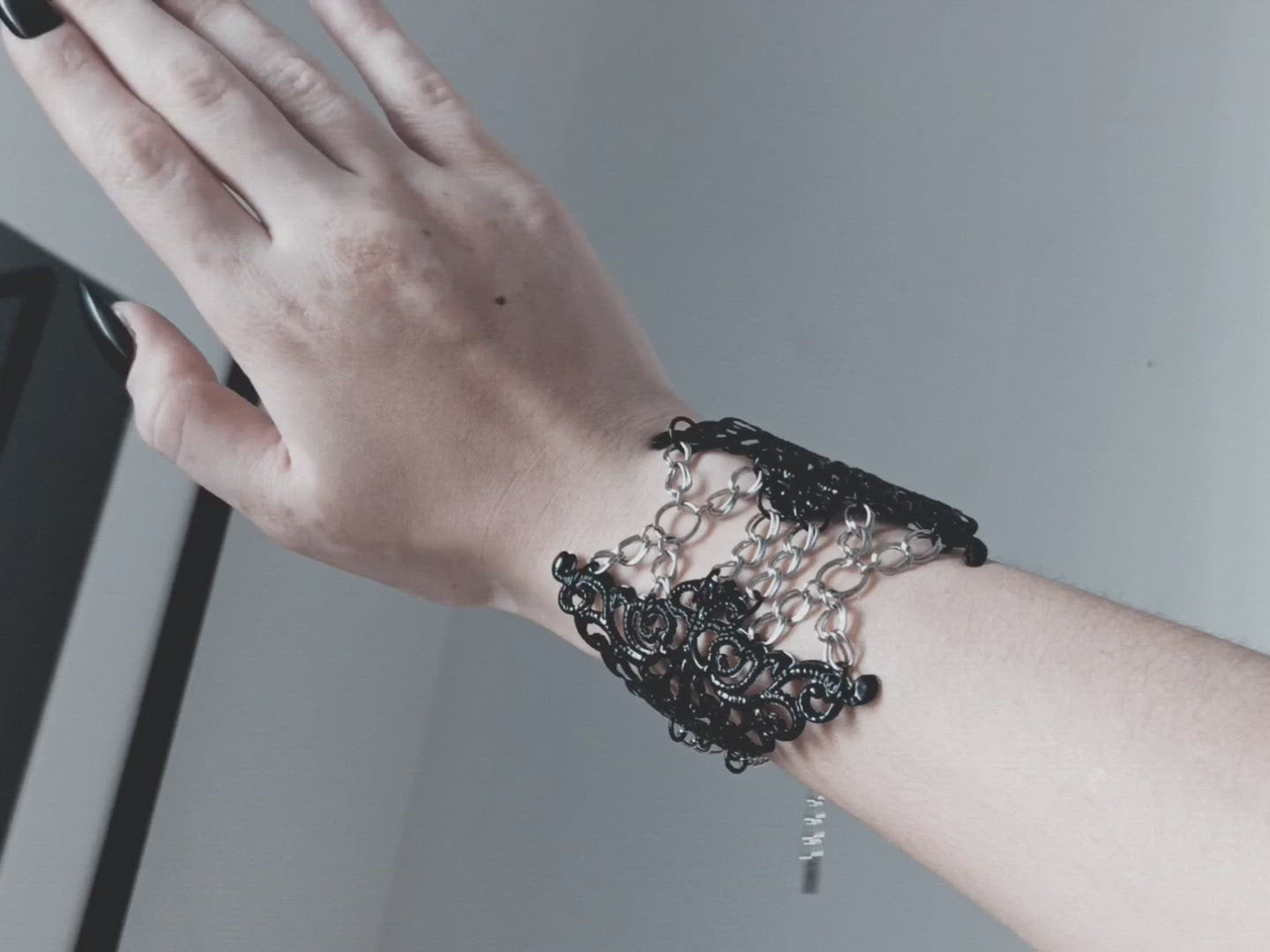 Gothic Bold Bracelet KUTA
