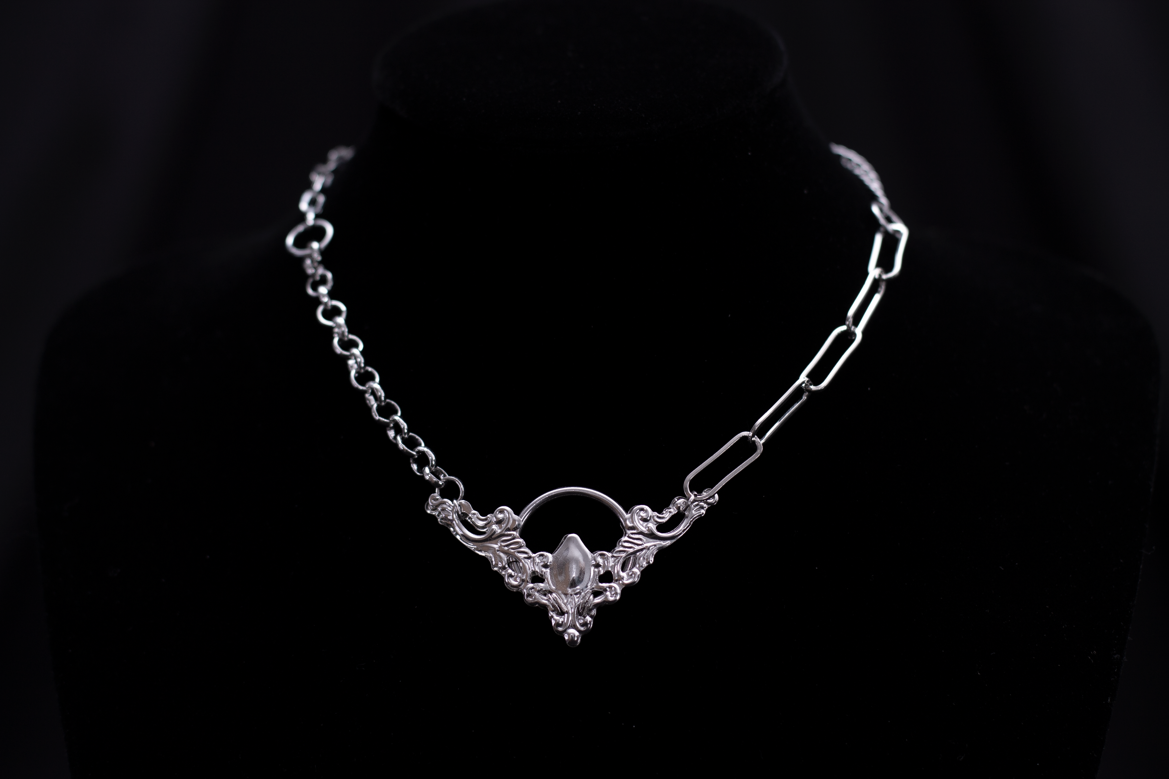 Filigranes Kettencollier R-02