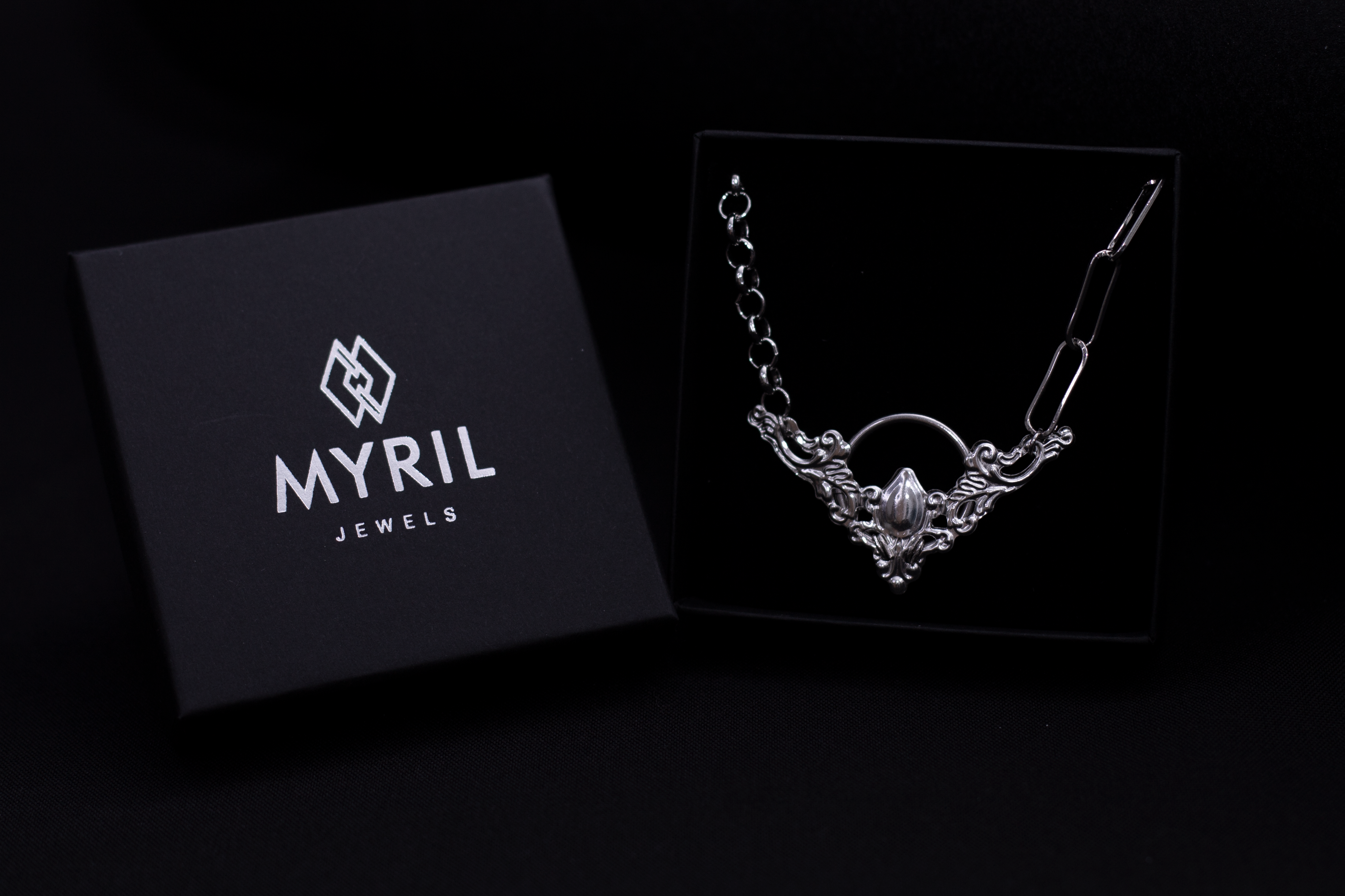 Filigranes Kettencollier R-02