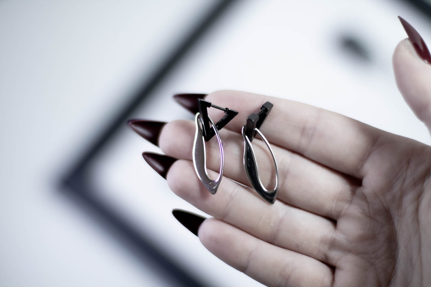 Black and Silver Earrings KARE